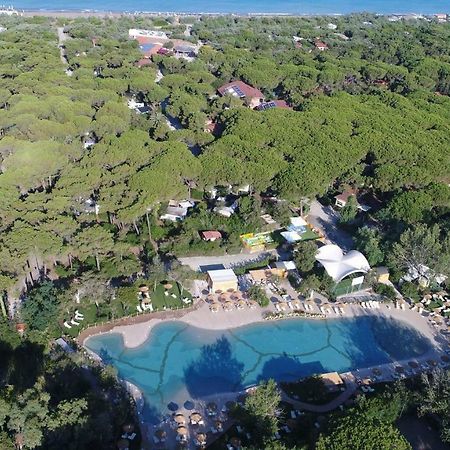 Le Esperidi Camping Ecoresort Марина-ді-Біббона Екстер'єр фото